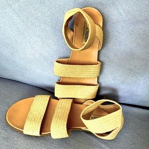 Steve Madden | Sandals | Effie Raffia Elastic Sandals
